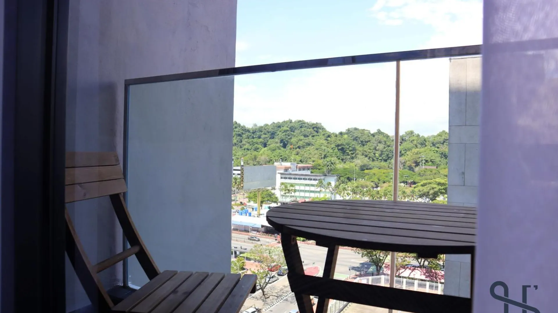 Homesuite' Home At The Shore Kota Kinabalu Malaysia