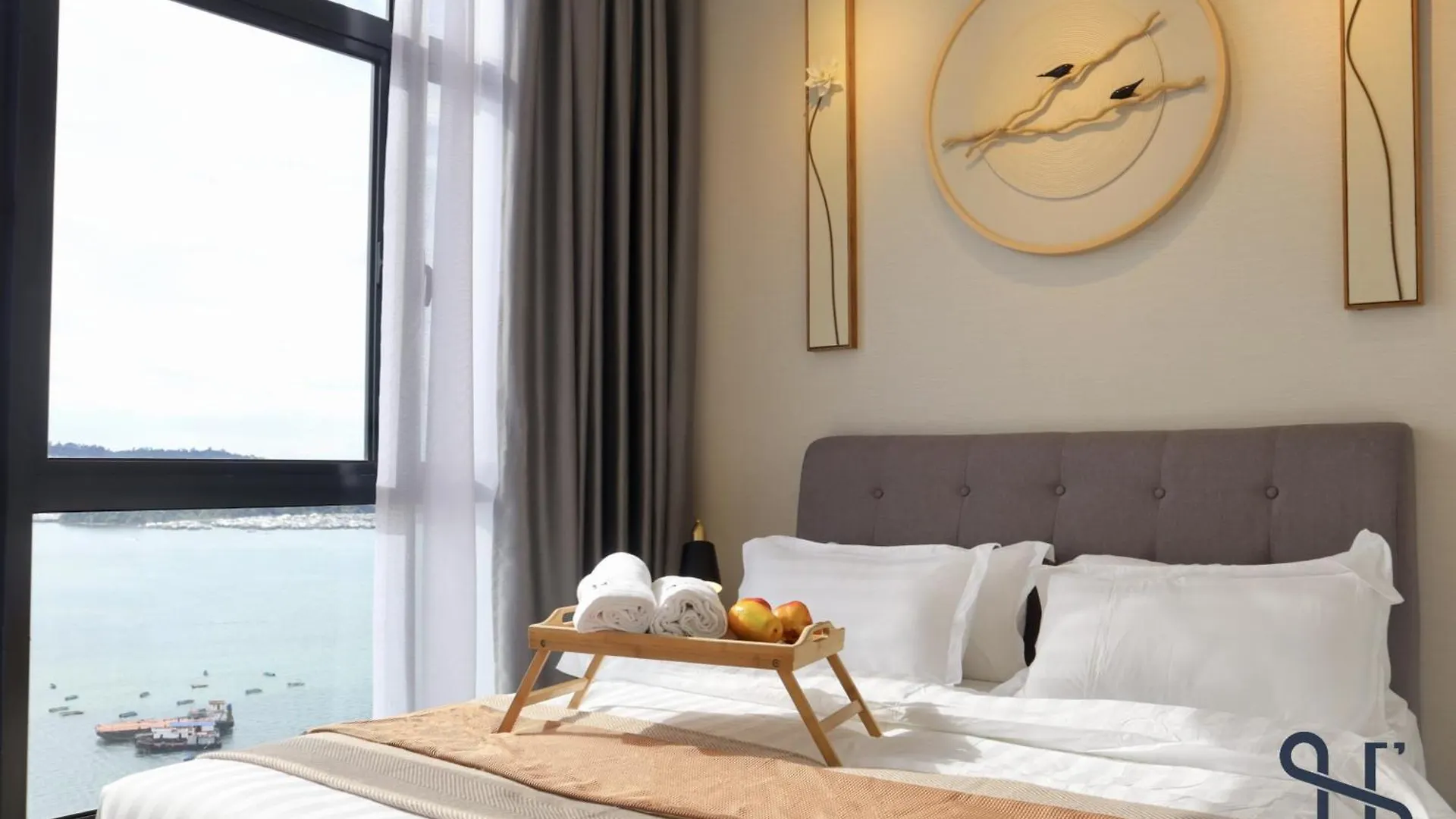 Homesuite' Home At The Shore Kota Kinabalu Malaysia