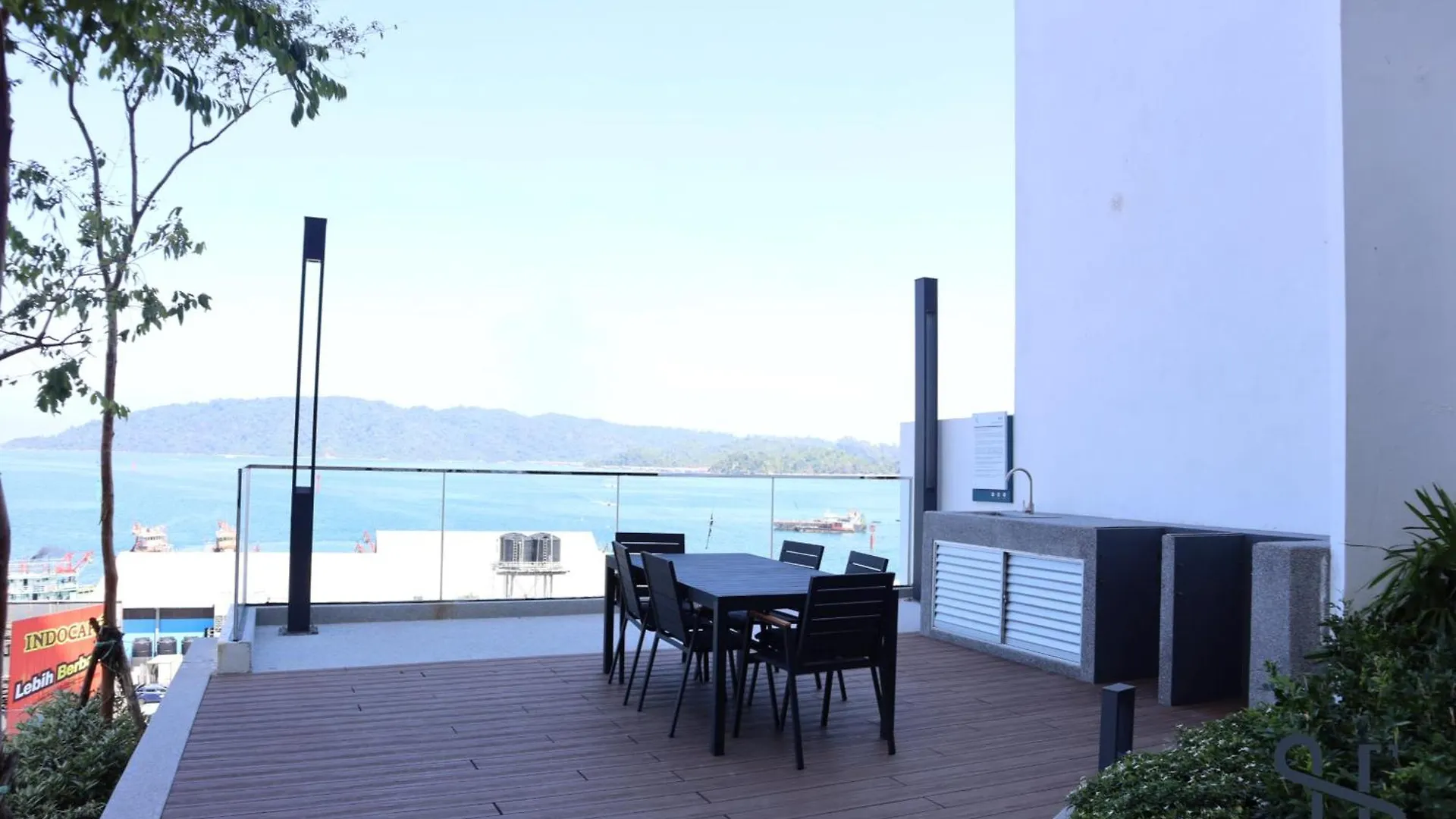 Apartment Homesuite' Home At The Shore Kota Kinabalu