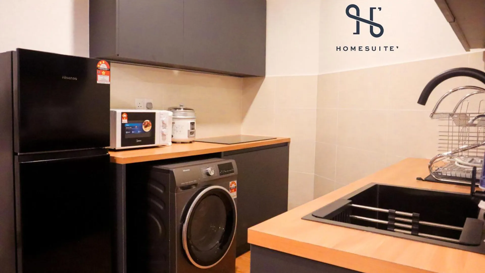 Homesuite' Home At The Shore Kota Kinabalu Malaysia